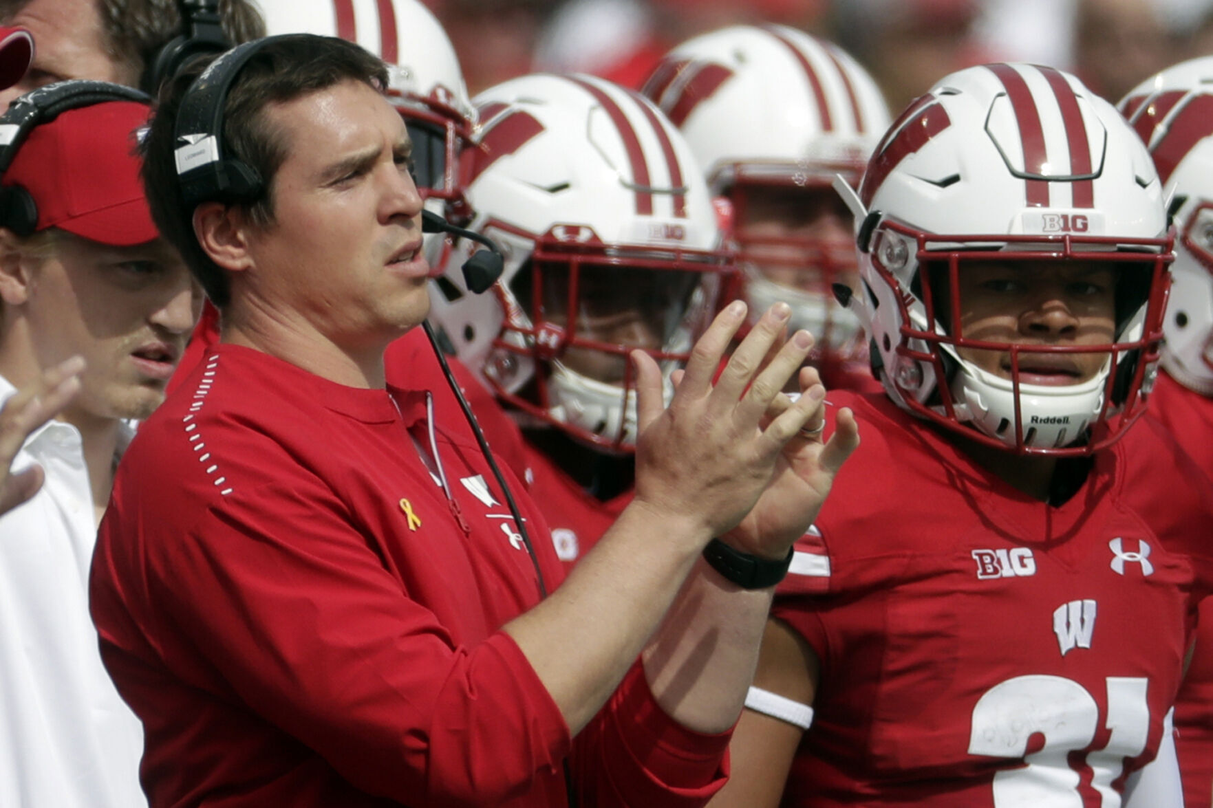 Big Ten-Defense Reigns Football